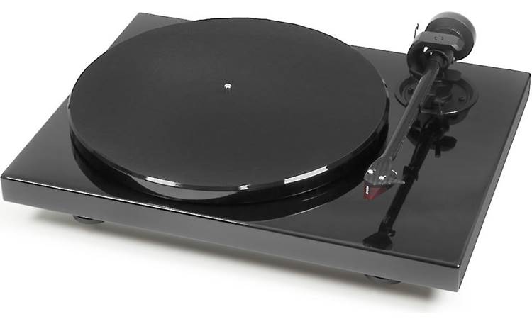Pro-Ject 1Xpression Carbon Classic Gloss Black (dust cover included, not shown)