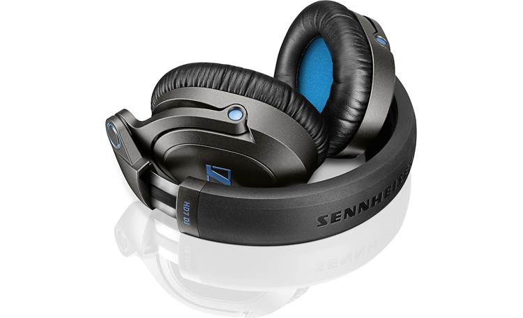 Sennheiser HD7 DJ Swiveling earcups for DJ use and easy storage