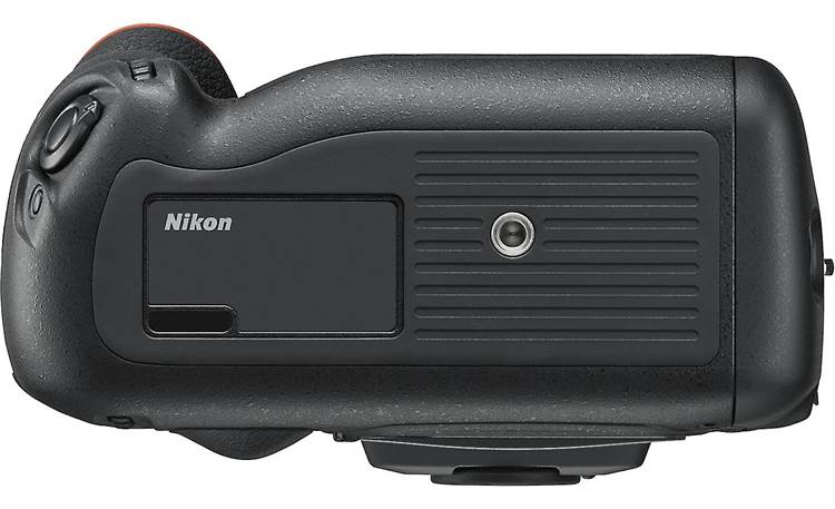 Nikon D4s (no lens included) Bottom view