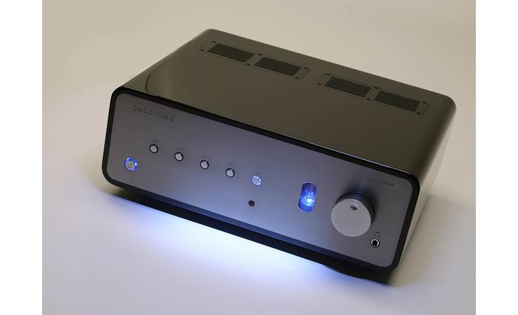 Peachtree Audio nova220SE Glowing power, source, and tube buffer indicators