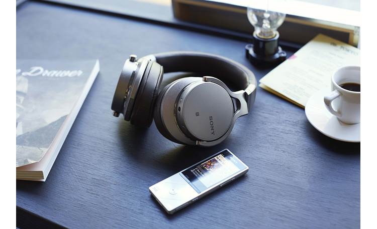 Sony MDR-1ABT Hi-res Syncs to the Sony NWZ-A17SLV Hi-Res walkman via Sony's LDAC Bluetooth technology for high-quality wireless music playback