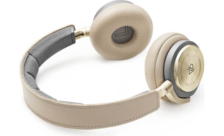 Bang & Olufsen Beoplay H8 Alternate view