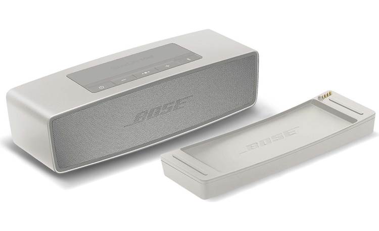 Bose® SoundLink® Mini <em>Bluetooth®</em> speaker II Pearl - with charging cradle