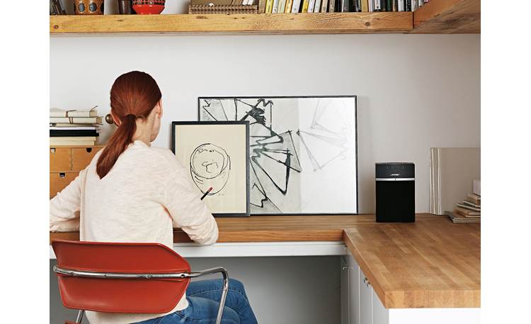 Bose® SoundTouch® 10 wireless speaker Black - compact enough to fit anywhere