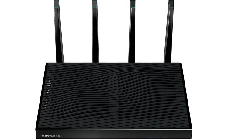 NETGEAR Nighthawk™ X8 Four active antennas put out powerful Wi-Fi signal for large properties