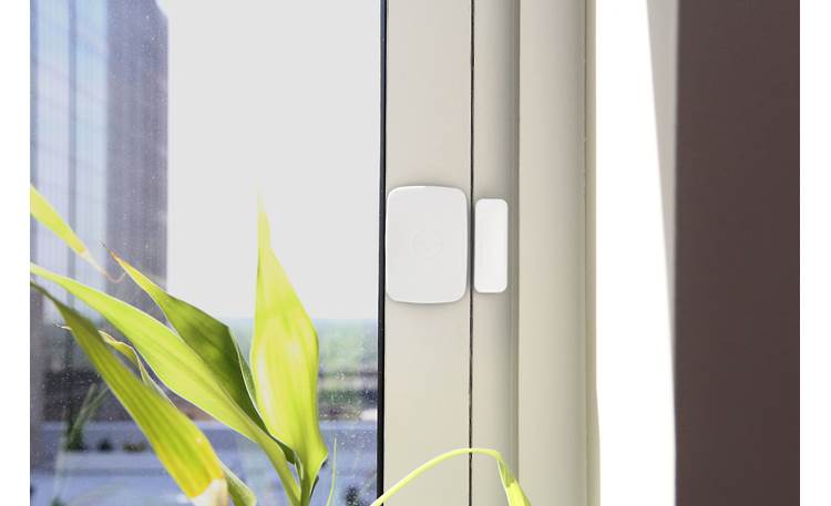 Samsung SmartThings Multipurpose Sensor Get immediately notified if your window is opened