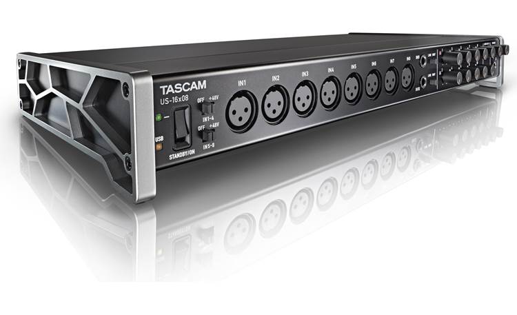 Tascam US-16x08 Front