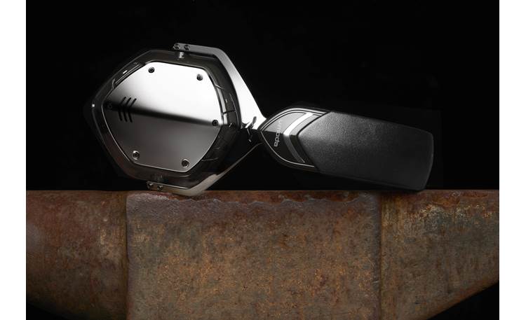 V-MODA Crossfade Wireless Handsome and solidly built
