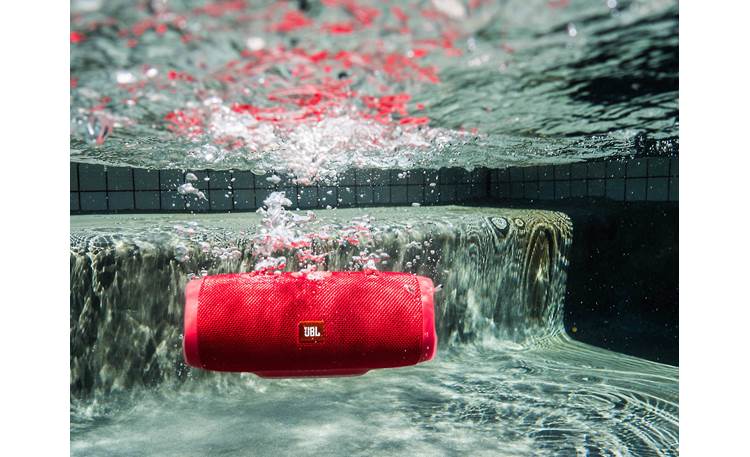 JBL Charge 3 Red - waterproof