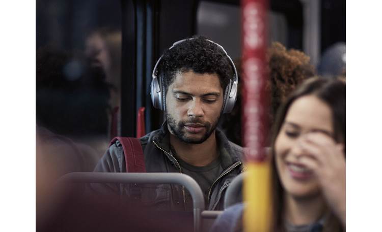 Bose® QuietComfort® 35 (Series I) Acoustic Noise Cancelling® wireless headphones Music plays wirelessly via Bluetooth from your phone or music device