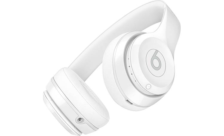 Beats by Dr. Dre® Solo3 wireless Plays music wirelessly from your phone or tablet via Bluetooth
