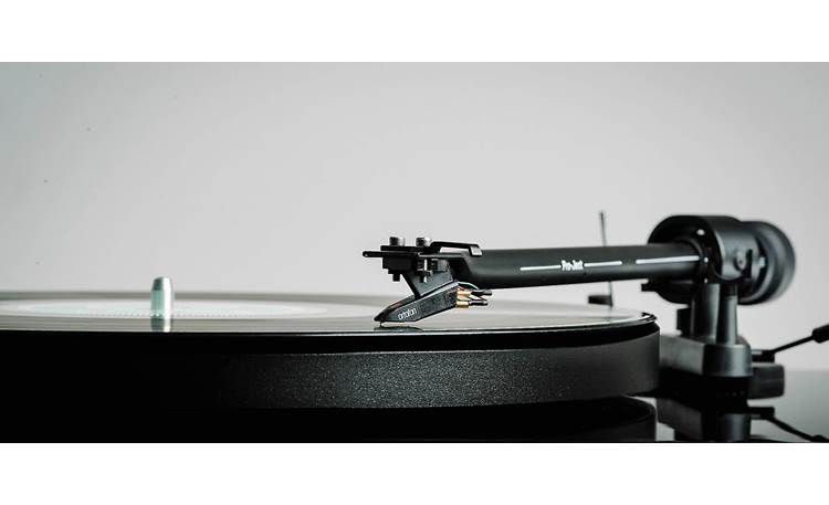 Pro-Ject Debut III SB Factory-installed Ortofon OM 5E moving magnet cartridge