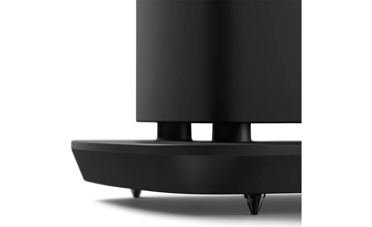 KEF LS60 Wireless Detail of decoupling plinth