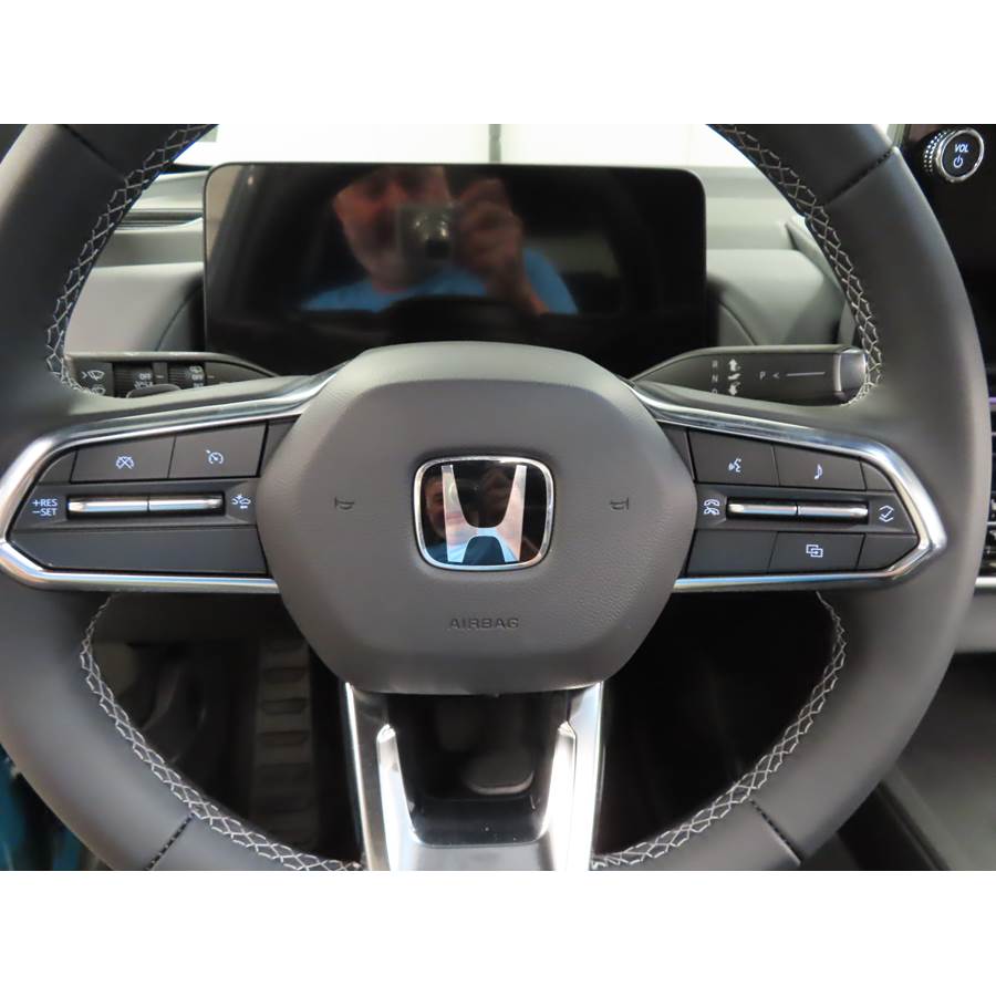 2025 Honda Prologue Steering wheel audio controls