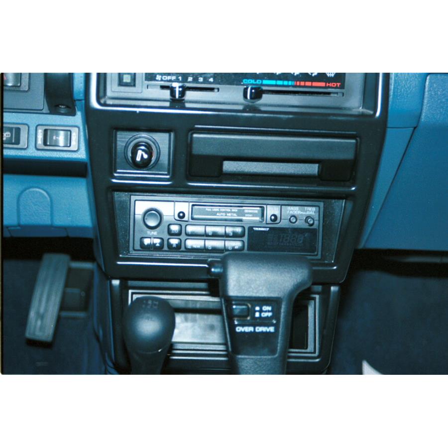 1993 Nissan Pathfinder Factory Radio