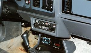 1986 Ford Mustang Factory Radio