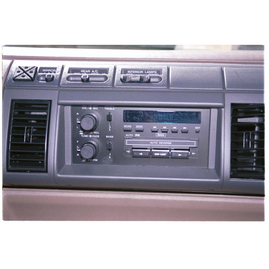 1995 Chevrolet Astro Factory Radio