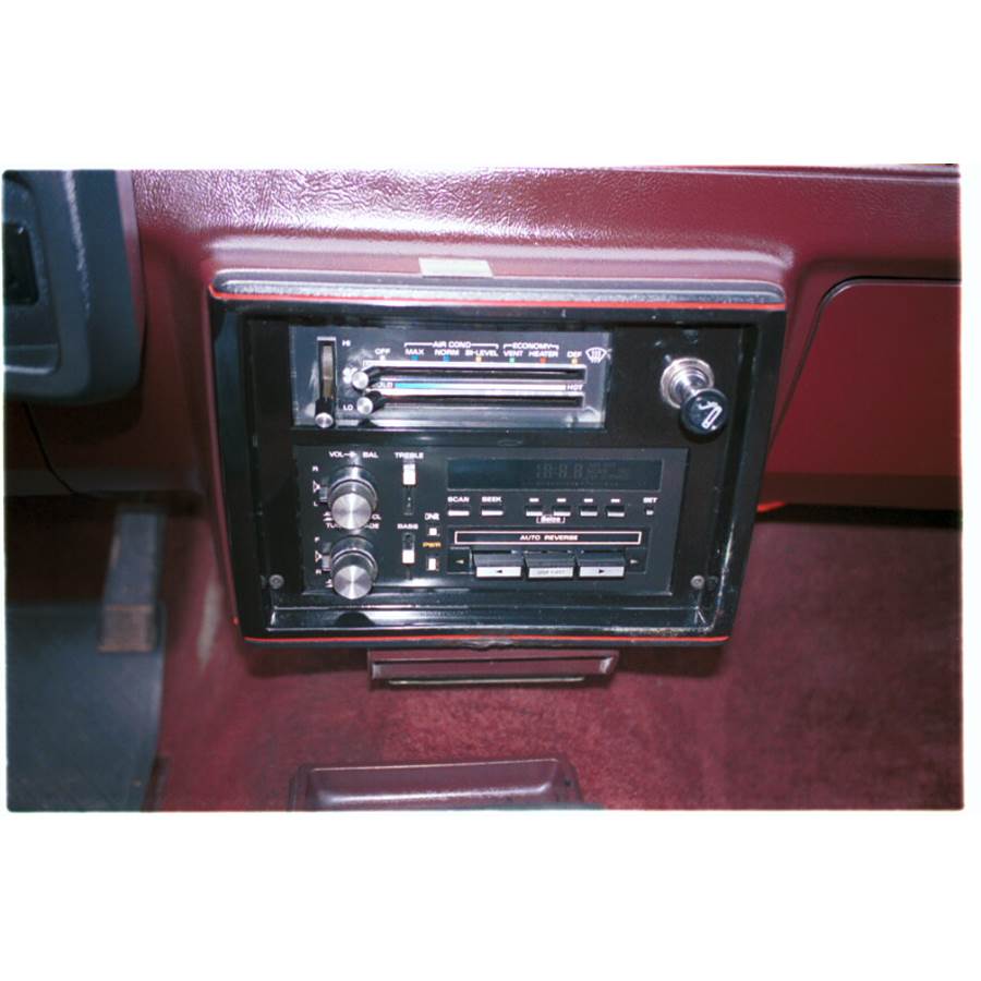 1986 Chevrolet Monte Carlo Factory Radio