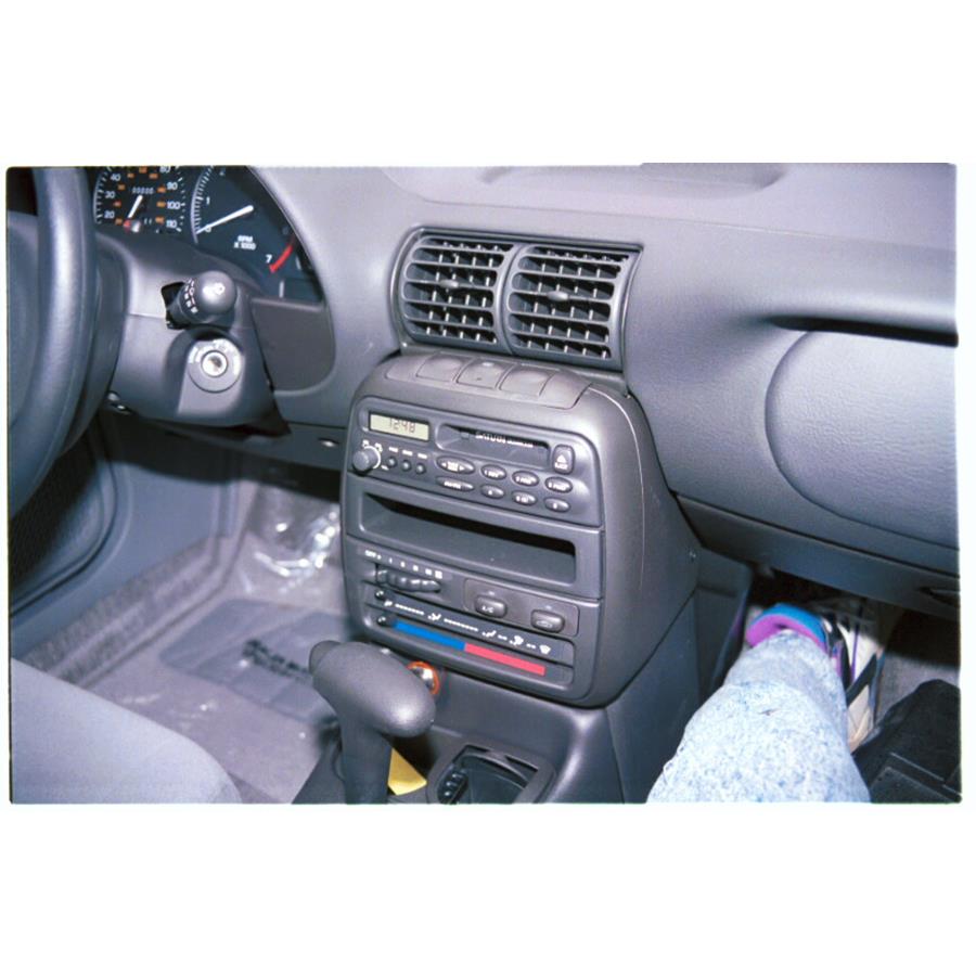 1995 Saturn SL1 Factory Radio