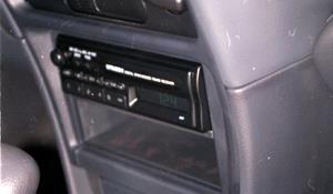 1993 Dodge Colt Factory Radio