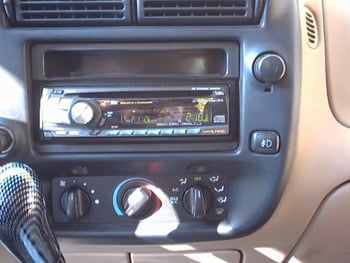 Jason Riley's 1999 Ford Ranger