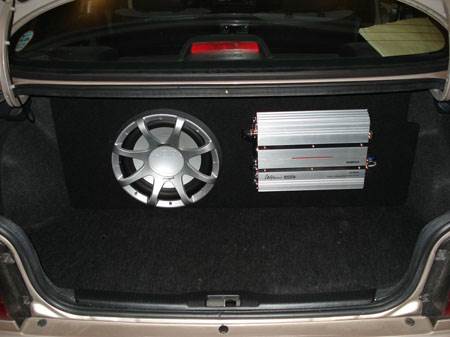 amp and subwoofer in the trunk