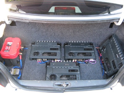 Battery and amp rack.