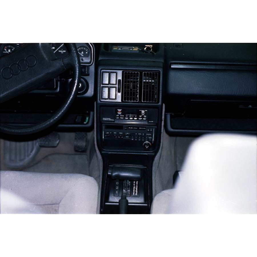 1986 Audi 5000 Turbo Factory Radio