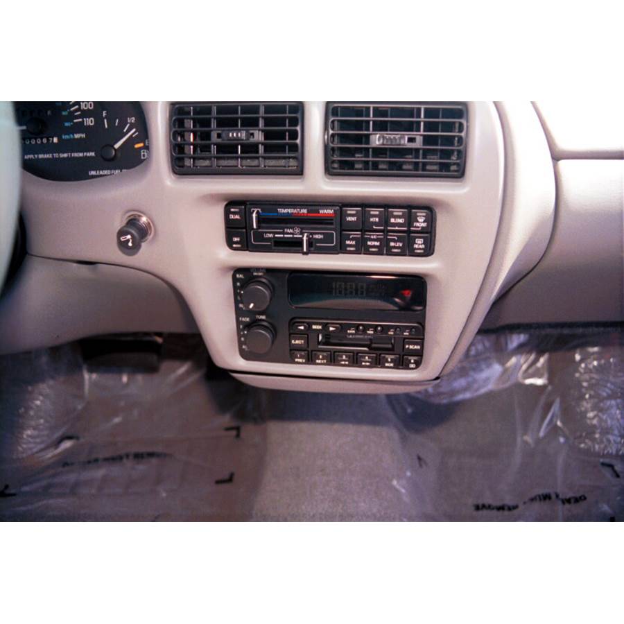 1996 Buick Regal Factory Radio