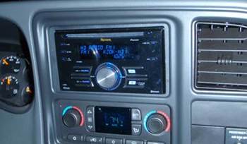 Install your own car stereo  — with help from Crutchfield