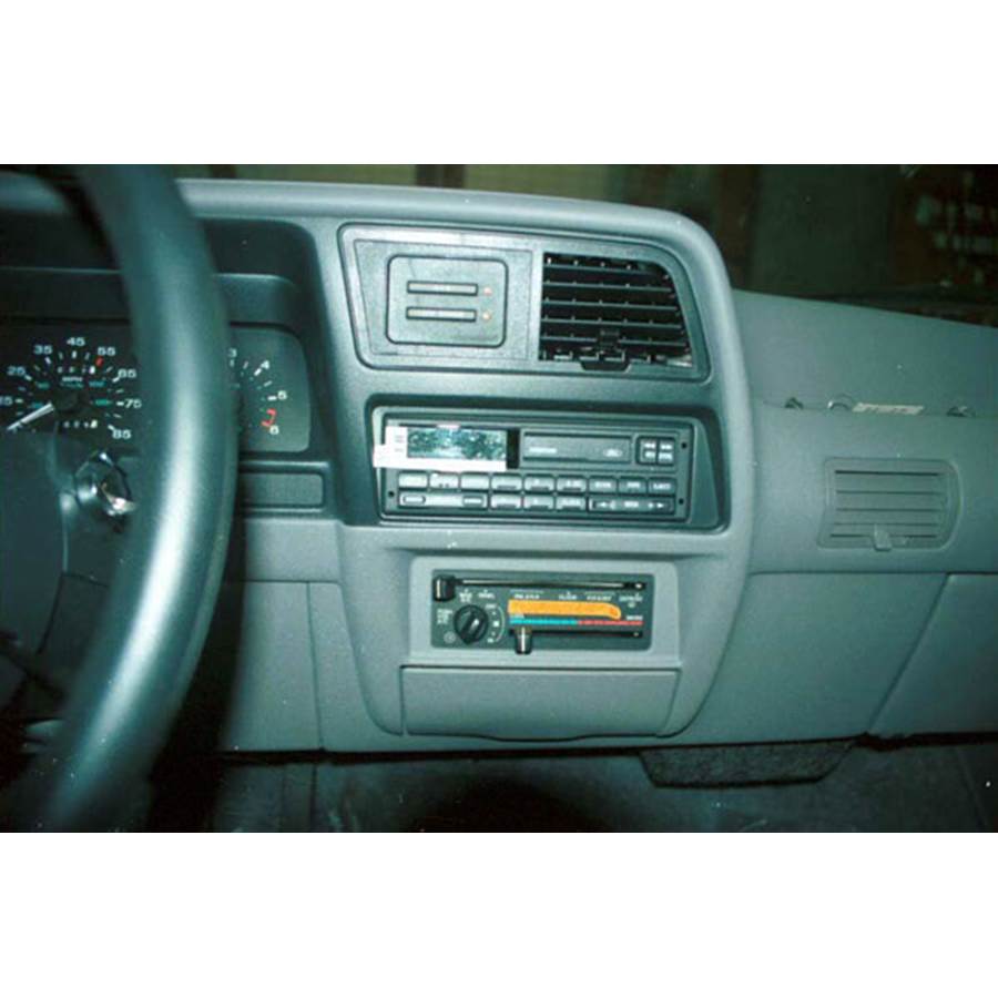1991 Ford Explorer Factory Radio