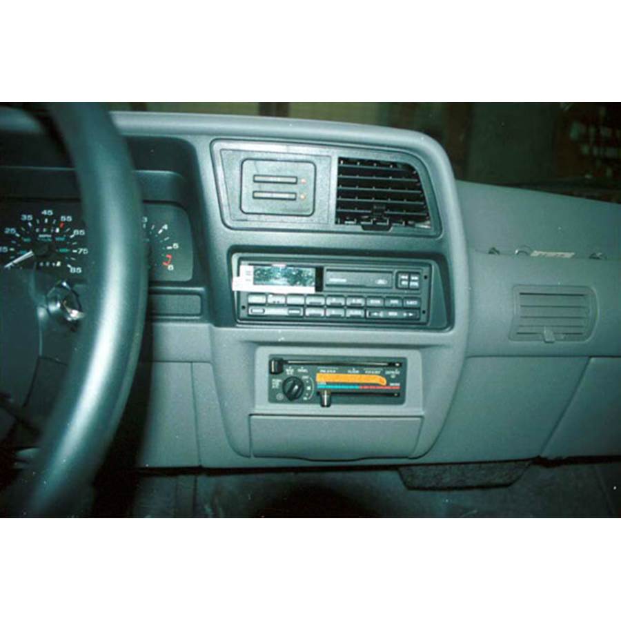 1993 Ford Explorer Factory Radio