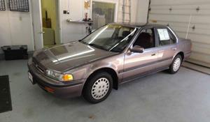 1991 Honda Accord DX Exterior