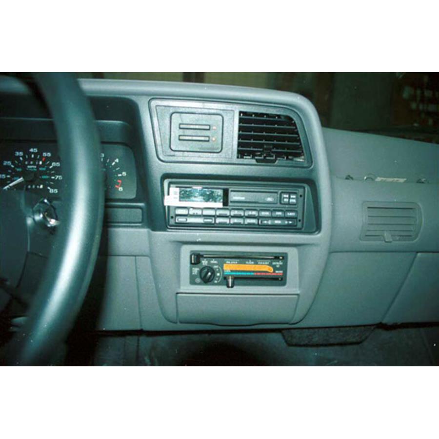 1993 Ford Ranger Factory Radio