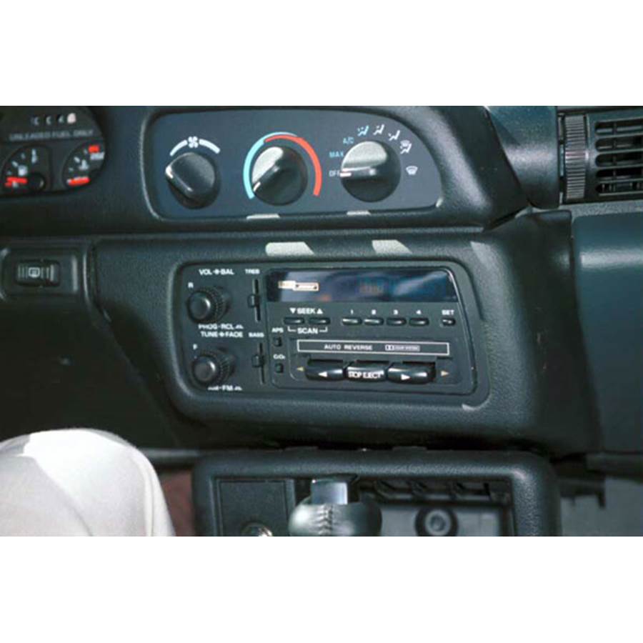 1993 Chevrolet Camaro Factory Radio
