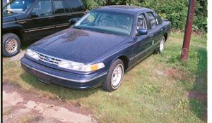 1996 Ford Crown Victoria Exterior