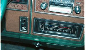 1973 Mercury Marquis Factory Radio