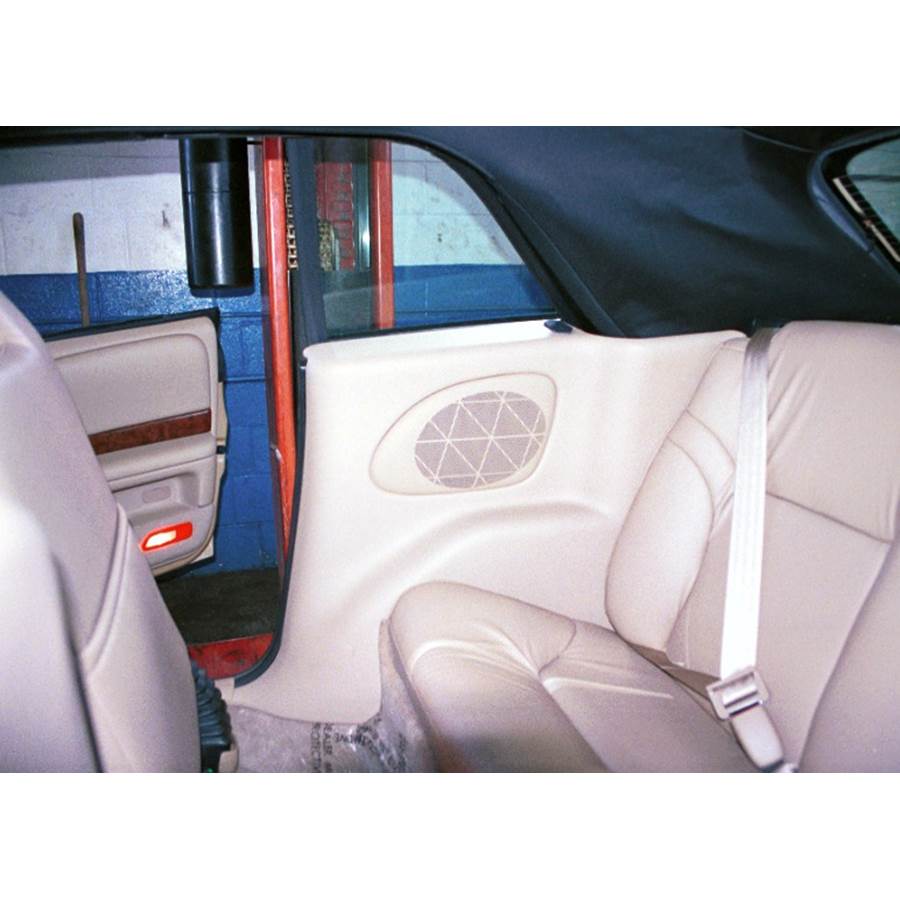 1997 Chrysler Sebring JX Rear side panel speaker location