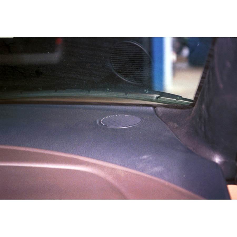 1998 Chrysler Sebring JXI Tweeter location