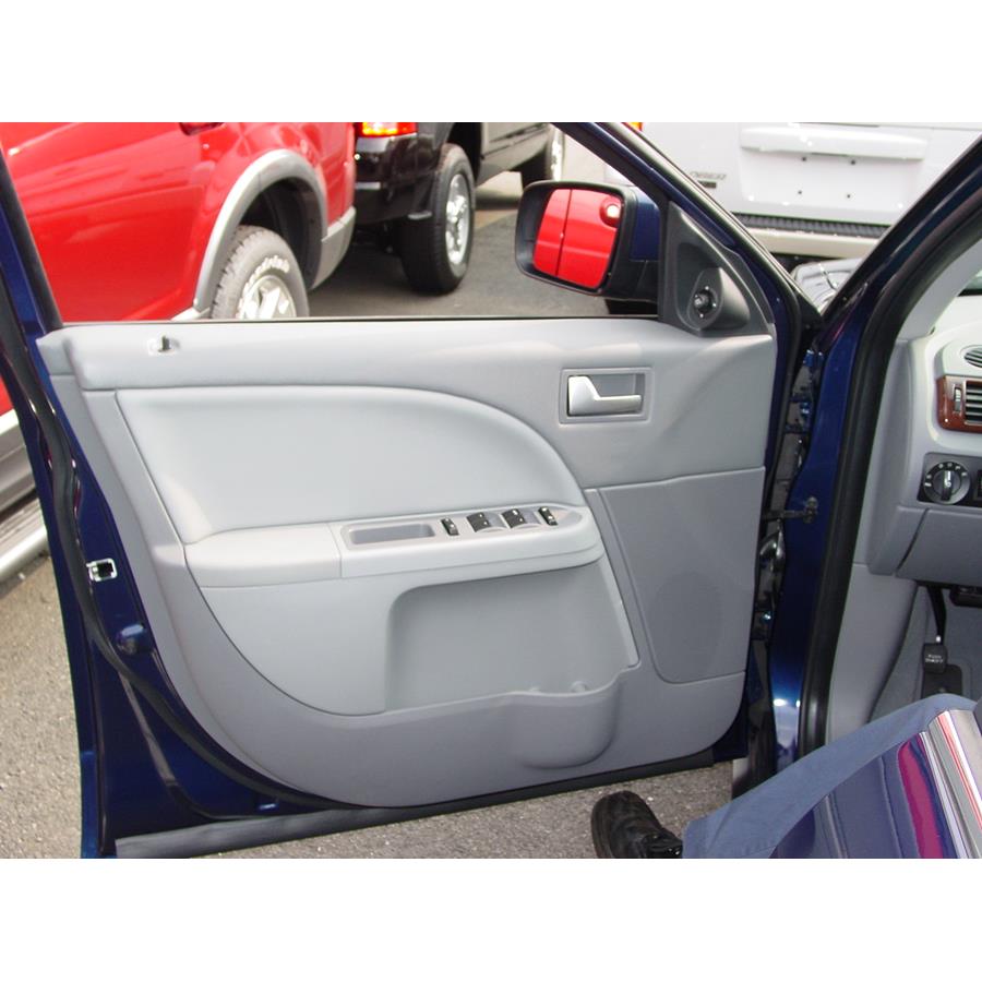 2008 Ford Taurus Front door speaker location