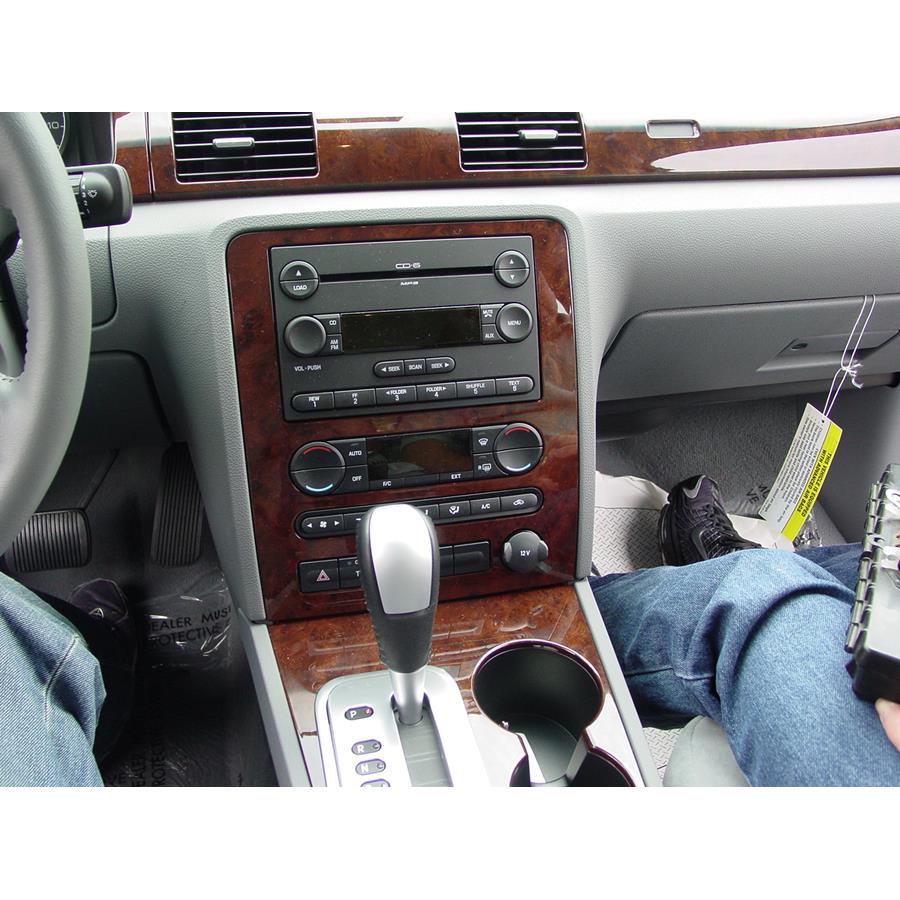 2009 Ford Taurus Factory Radio
