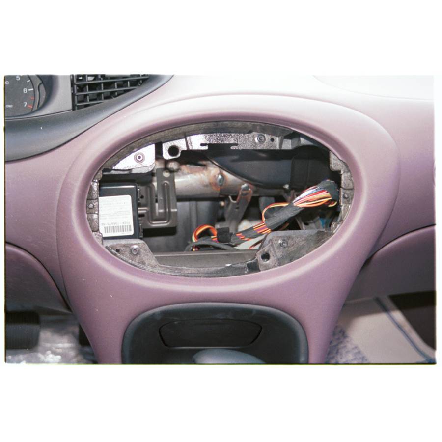 1998 Ford Taurus Factory radio removed