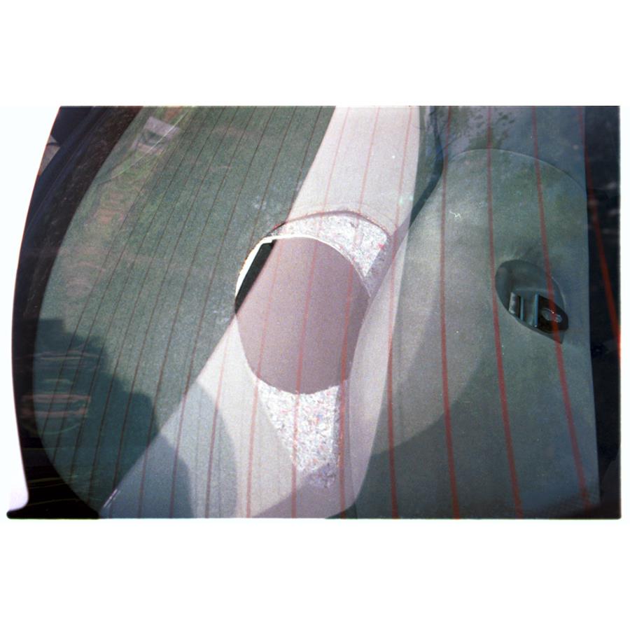 1999 Mercury Sable Rear deck speaker