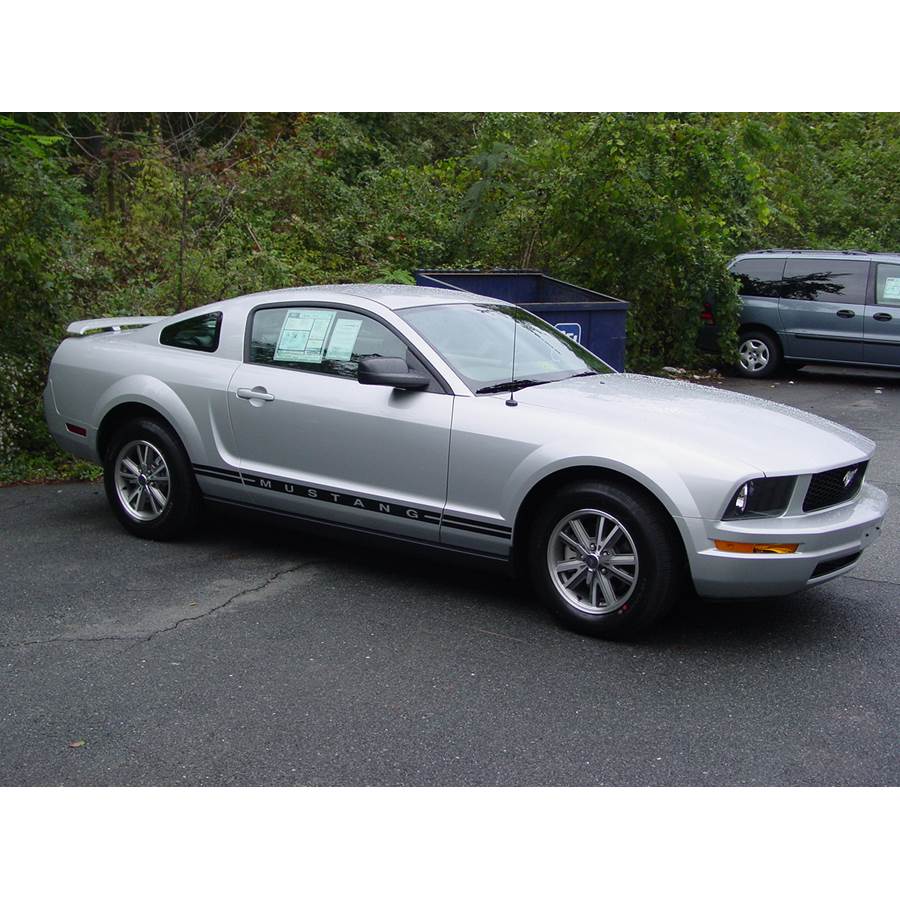 2005 Ford Mustang Exterior
