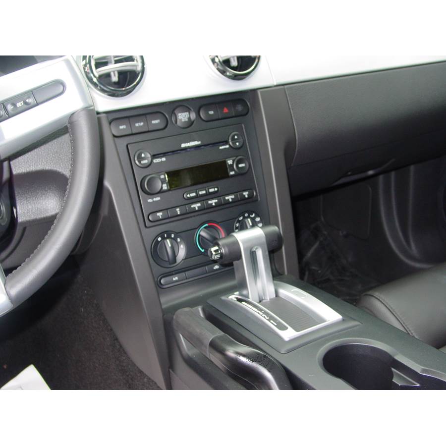 2007 Ford Mustang Factory Radio