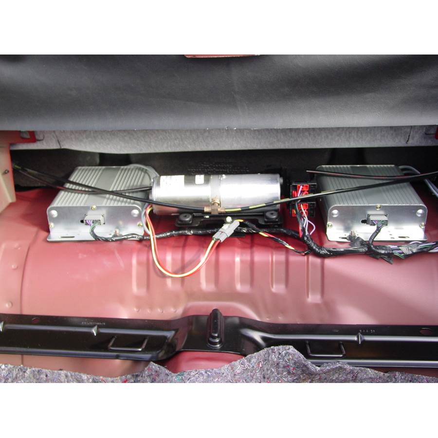 2002 Ford Mustang Factory amplifier