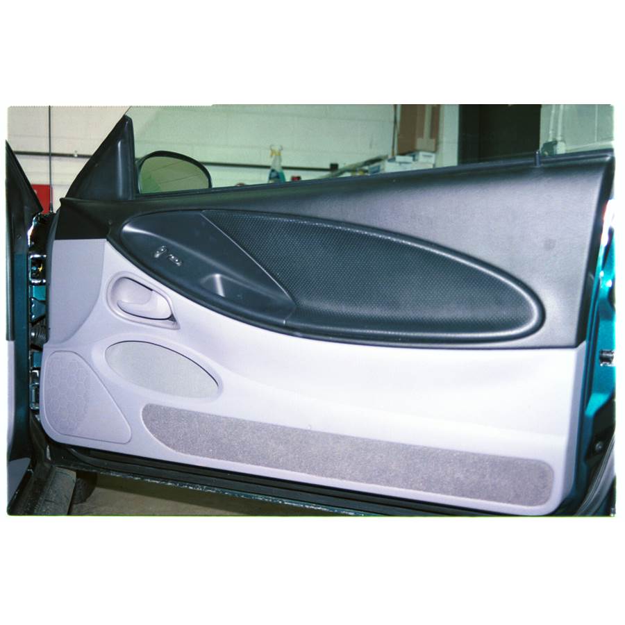 1999 Ford Mustang Front door speaker location