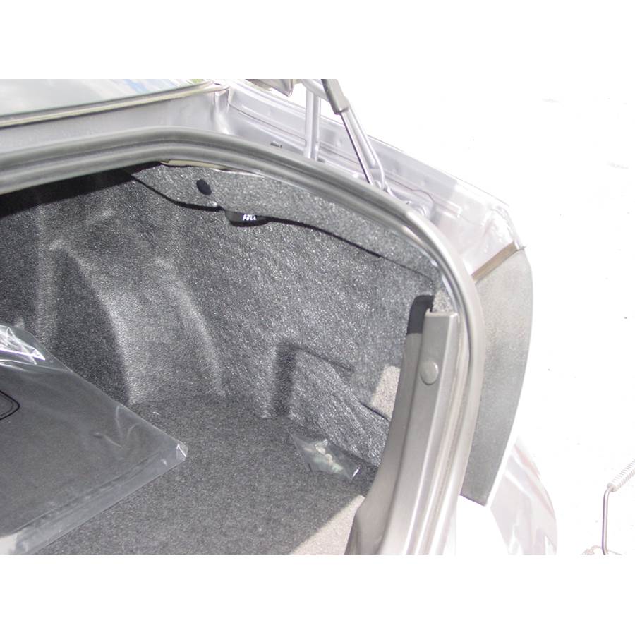 2009 Ford Fusion Factory amplifier location