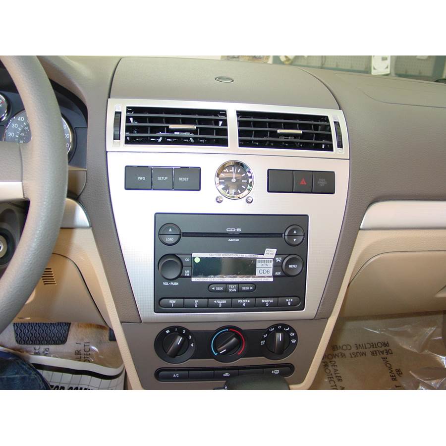 2009 Ford Fusion Factory Radio