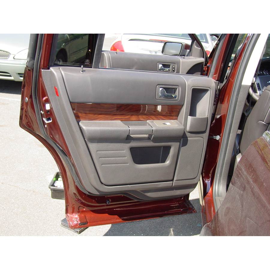 2010 Ford Flex Rear door speaker location